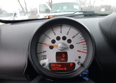 2013 Mini Countryman Cooper S z USA, uszkodzony, nr VIN WMWZC5C58DWP32492